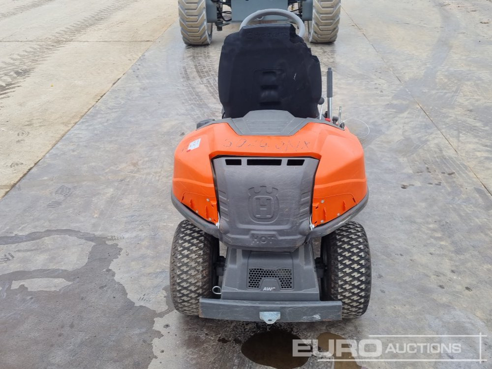 2015 Husqvarna R316T - Kerti fűkasza: 4 kép. 2015 Husqvarna R316T - Kerti fűkasza: 4 kép.