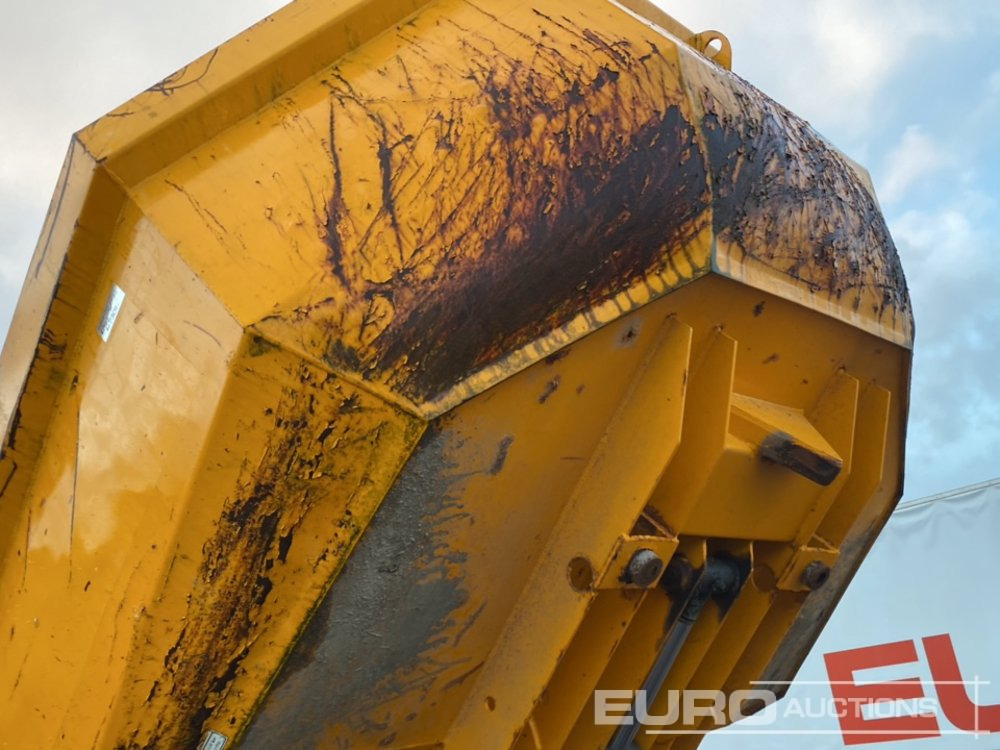 Minidömper 2015 JCB 6TST: 41 kép. Minidömper 2015 JCB 6TST: 41 kép.