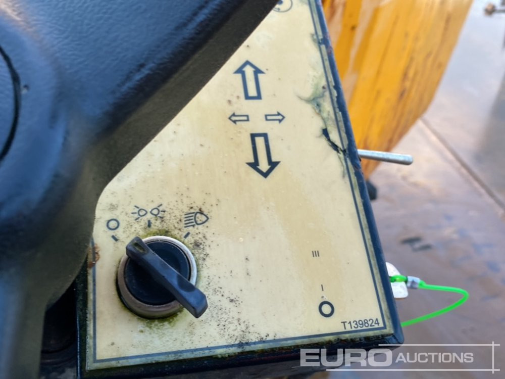 Minidömper 2015 JCB 6TST: 19 kép. Minidömper 2015 JCB 6TST: 19 kép.