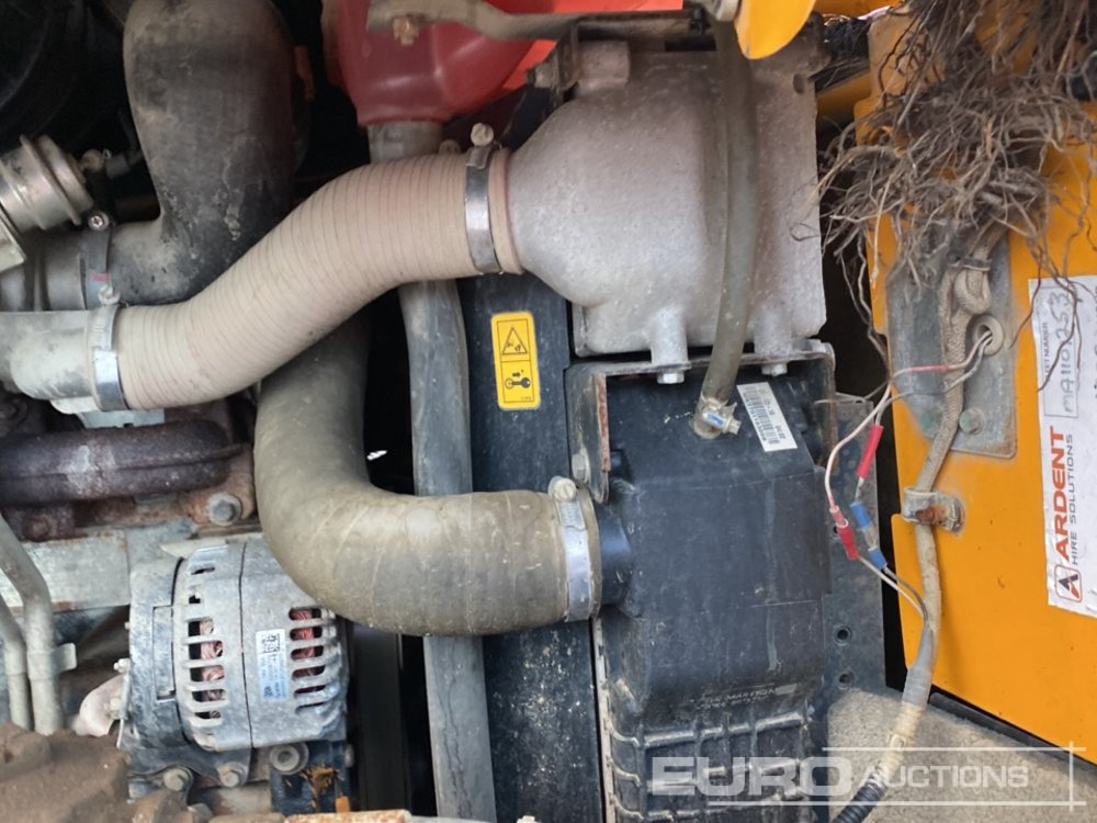 Minidömper 2015 JCB 6TST: 33 kép. Minidömper 2015 JCB 6TST: 33 kép.