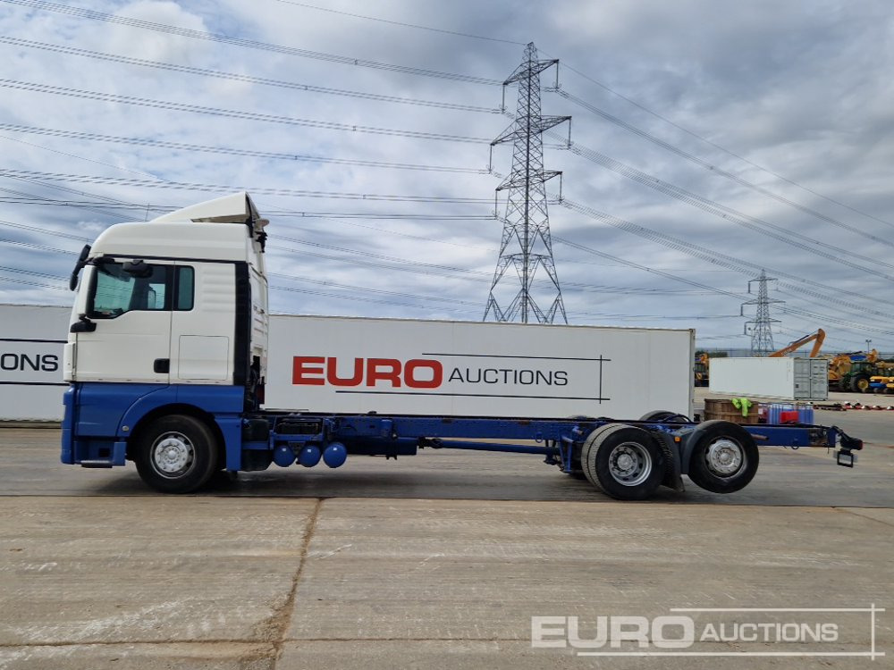 2015 MAN TGX26.440 - Alvaz teherautó: 2 kép. 2015 MAN TGX26.440 - Alvaz teherautó: 2 kép.