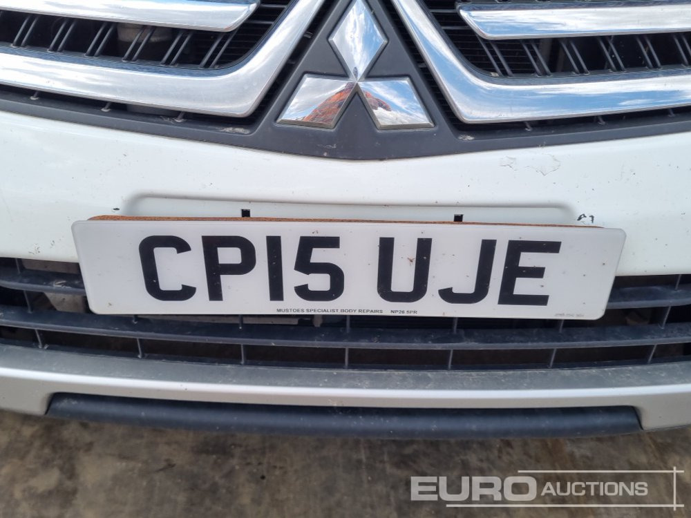 Pickup 2015 Mitsubishi L200 Challenger: 46 kép.