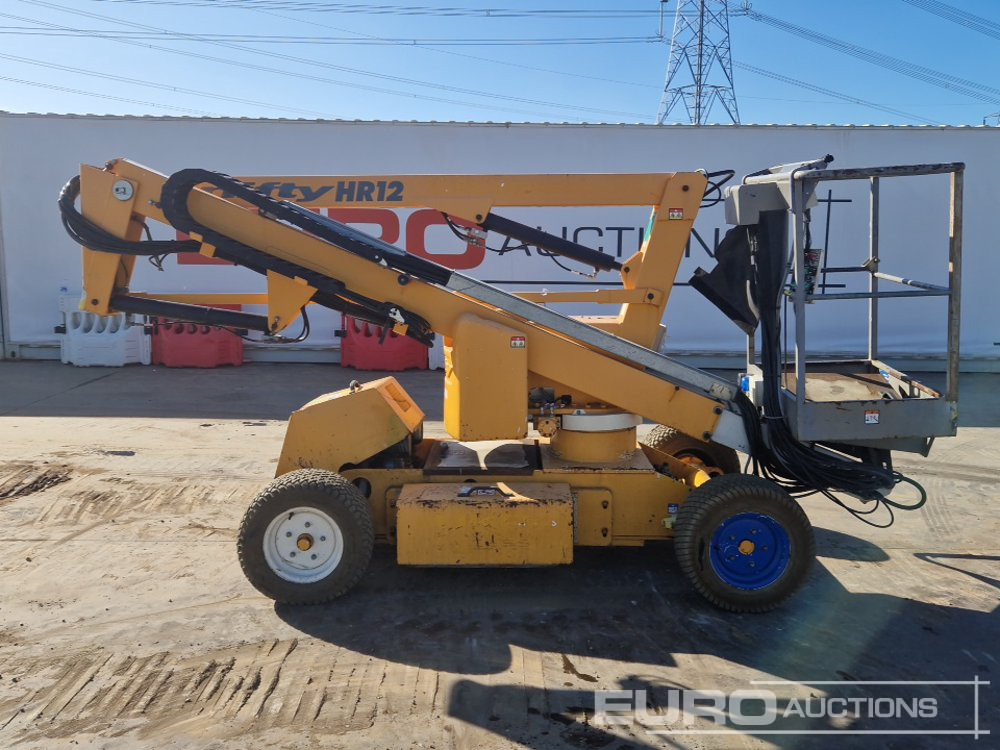 2015 Niftylift HR12NDE - Emelő: 2 kép. 2015 Niftylift HR12NDE - Emelő: 2 kép.