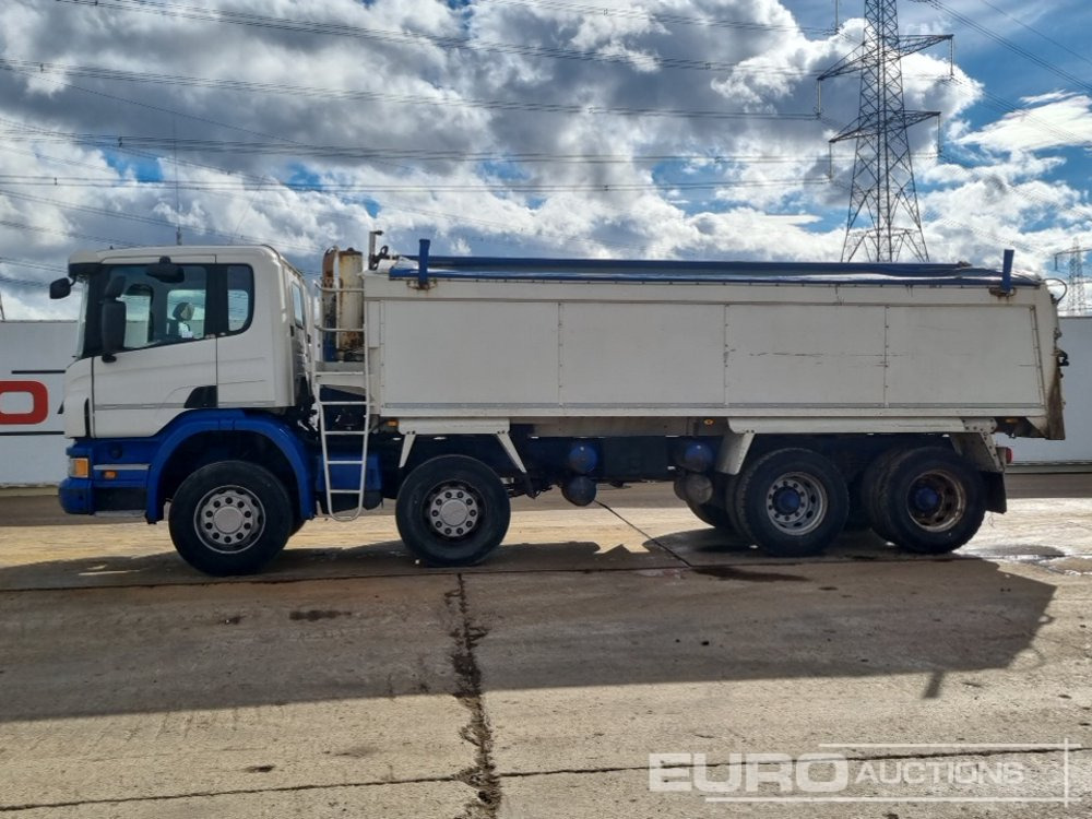 2015 Scania P410 - Billenőplatós teherautó: 2 kép. 2015 Scania P410 - Billenőplatós teherautó: 2 kép.
