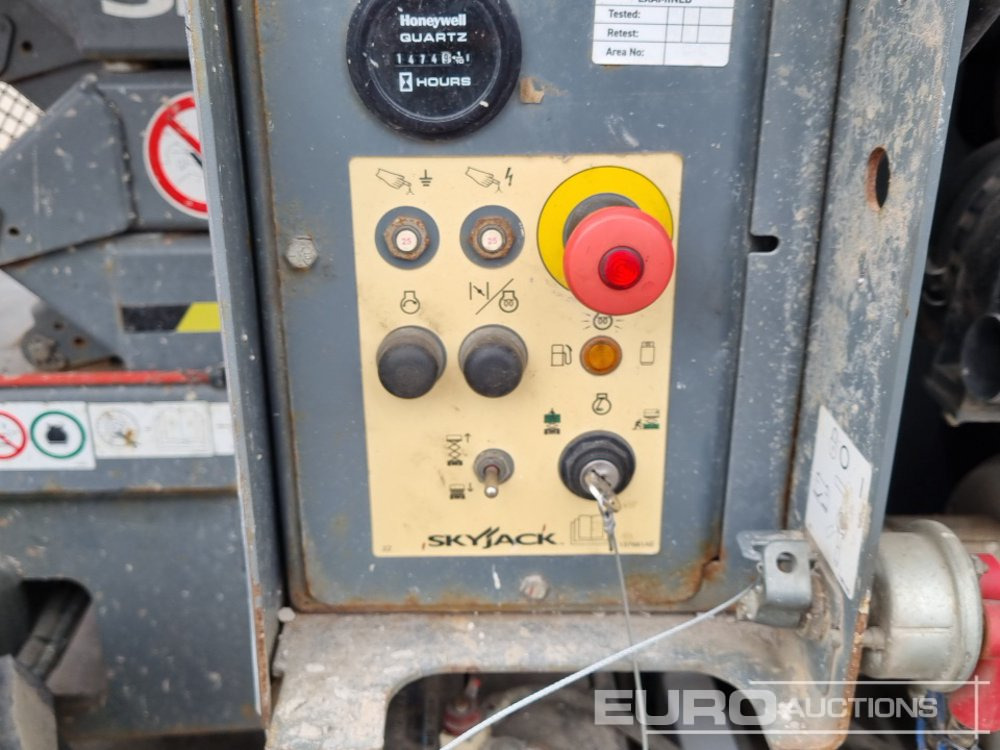 Emelő 2015 SkyJack SJ6826RT: 29 kép.