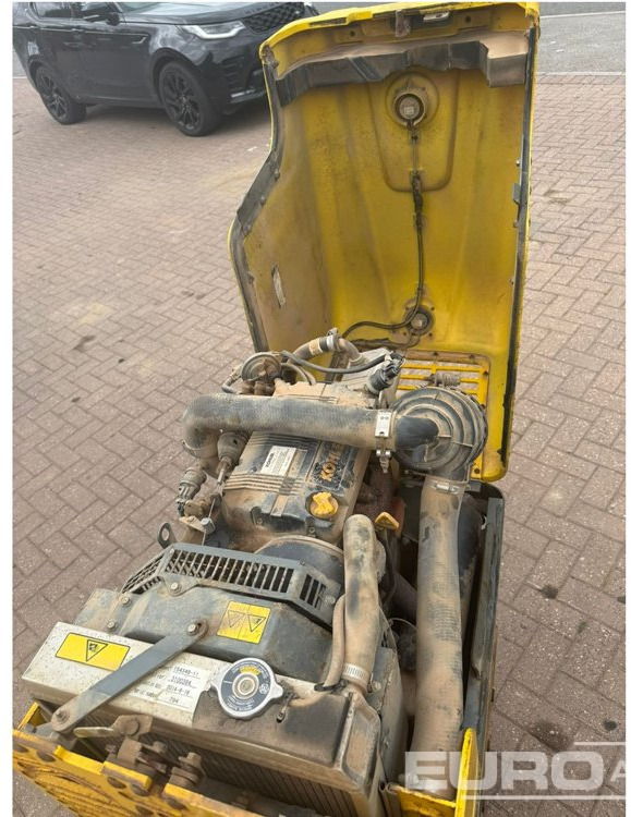 2015 Wacker Neuson Roller RT - Aszfaltozó gép: 5 kép. 2015 Wacker Neuson Roller RT - Aszfaltozó gép: 5 kép.