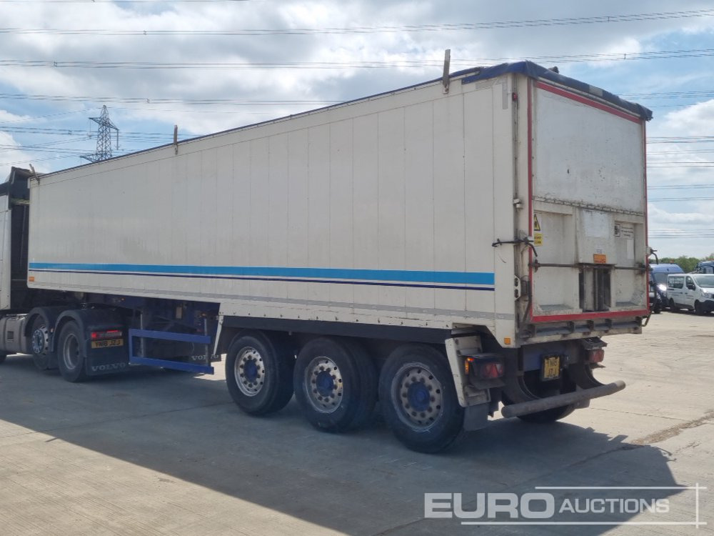 2015 Wilcox 10FAXX - Félpótkocsi billenőplatós: 3 kép. 2015 Wilcox 10FAXX - Félpótkocsi billenőplatós: 3 kép.