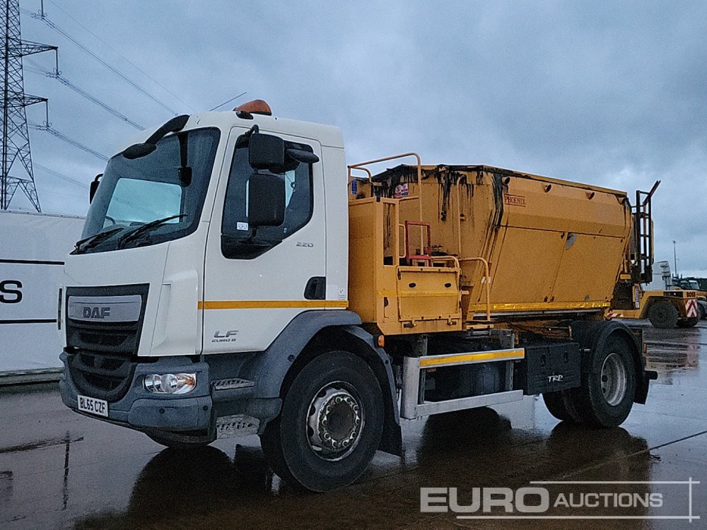2016 DAF LF220 - Bitumenszóró, Teherautó: 1 kép. 2016 DAF LF220 - Bitumenszóró, Teherautó: 1 kép.