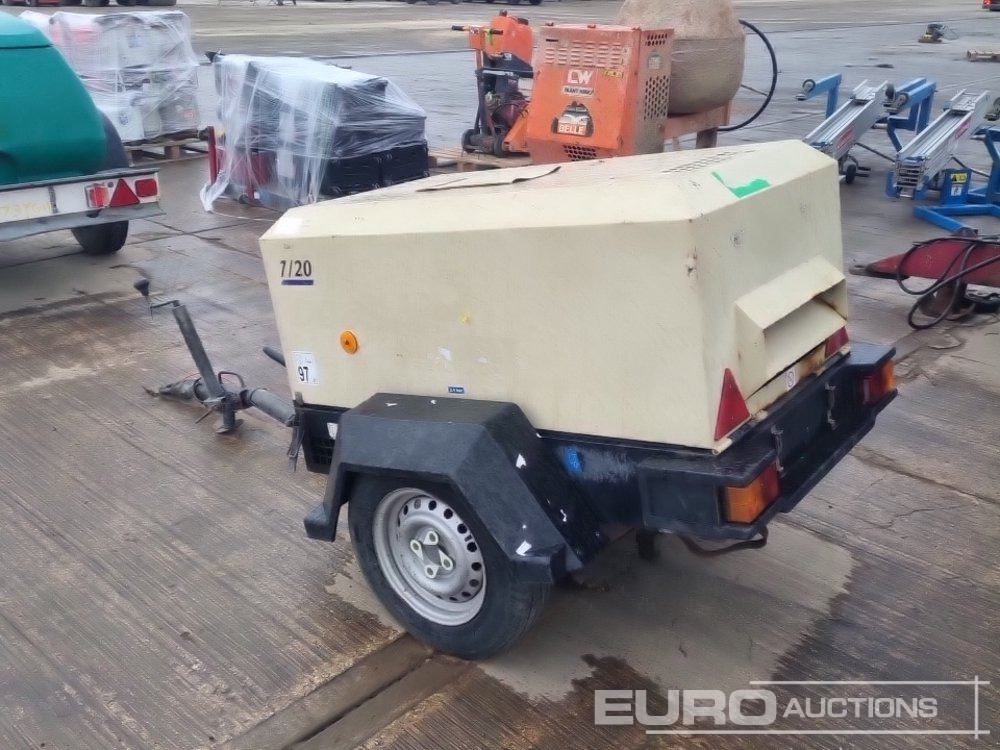 2016 Doosan 720 - Légkompresszor: 3 kép. 2016 Doosan 720 - Légkompresszor: 3 kép.