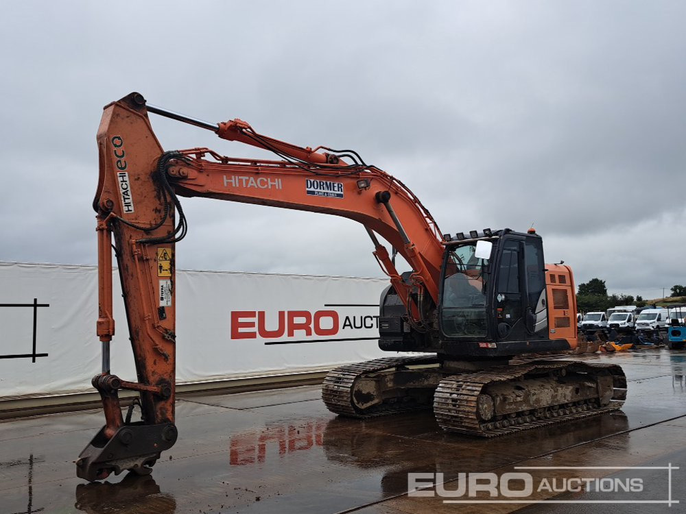 2016 Hitachi ZX225USLC-5B - Lánctalpas kotró: 1 kép. 2016 Hitachi ZX225USLC-5B - Lánctalpas kotró: 1 kép.