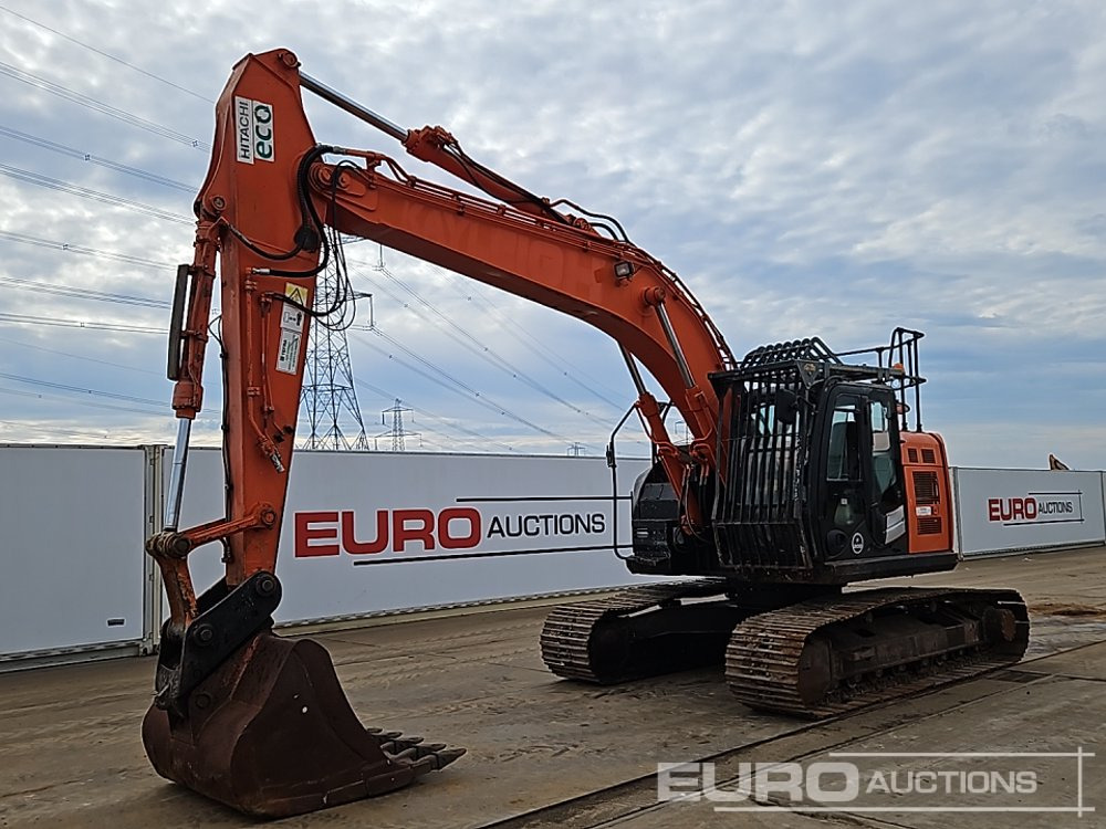 2016 Hitachi ZX225USLC-5B - Lánctalpas kotró: 1 kép. 2016 Hitachi ZX225USLC-5B - Lánctalpas kotró: 1 kép.