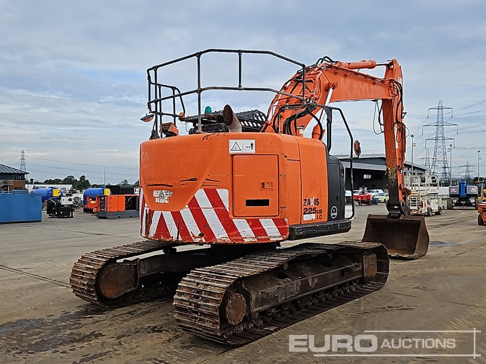 2016 Hitachi ZX225USLC-5B - Lánctalpas kotró: 5 kép. 2016 Hitachi ZX225USLC-5B - Lánctalpas kotró: 5 kép.