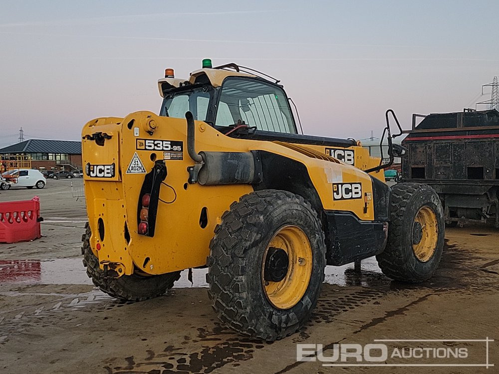 2016 JCB 535-95 - Teleszkópos rakodó: 5 kép. 2016 JCB 535-95 - Teleszkópos rakodó: 5 kép.