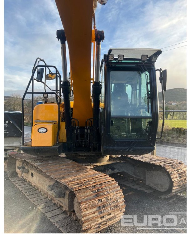 2016 JCB JS145LC - Lánctalpas kotró: 1 kép. 2016 JCB JS145LC - Lánctalpas kotró: 1 kép.
