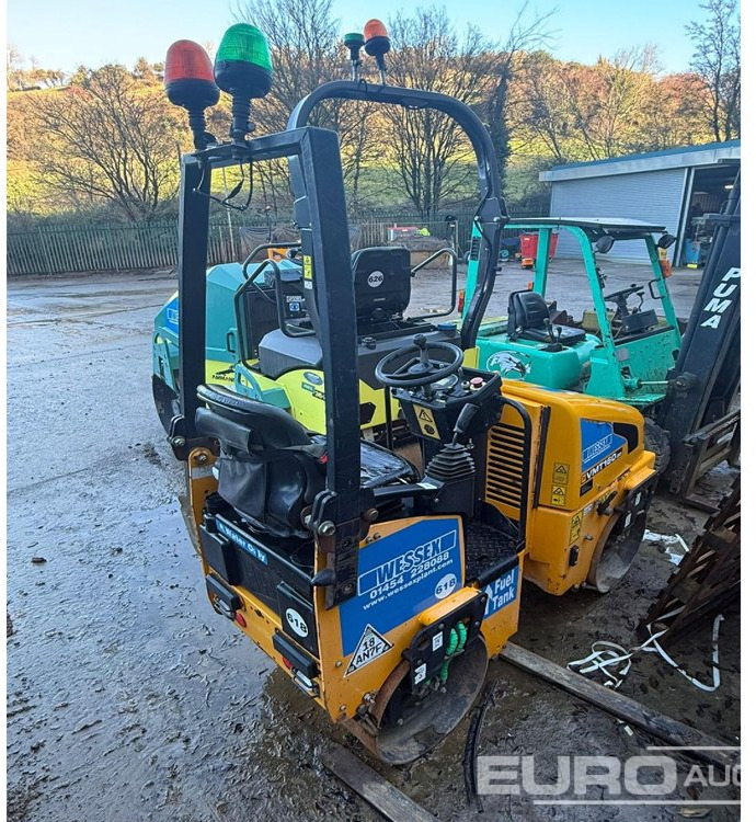 2016 JCB VMT160 - Henger: 3 kép. 2016 JCB VMT160 - Henger: 3 kép.