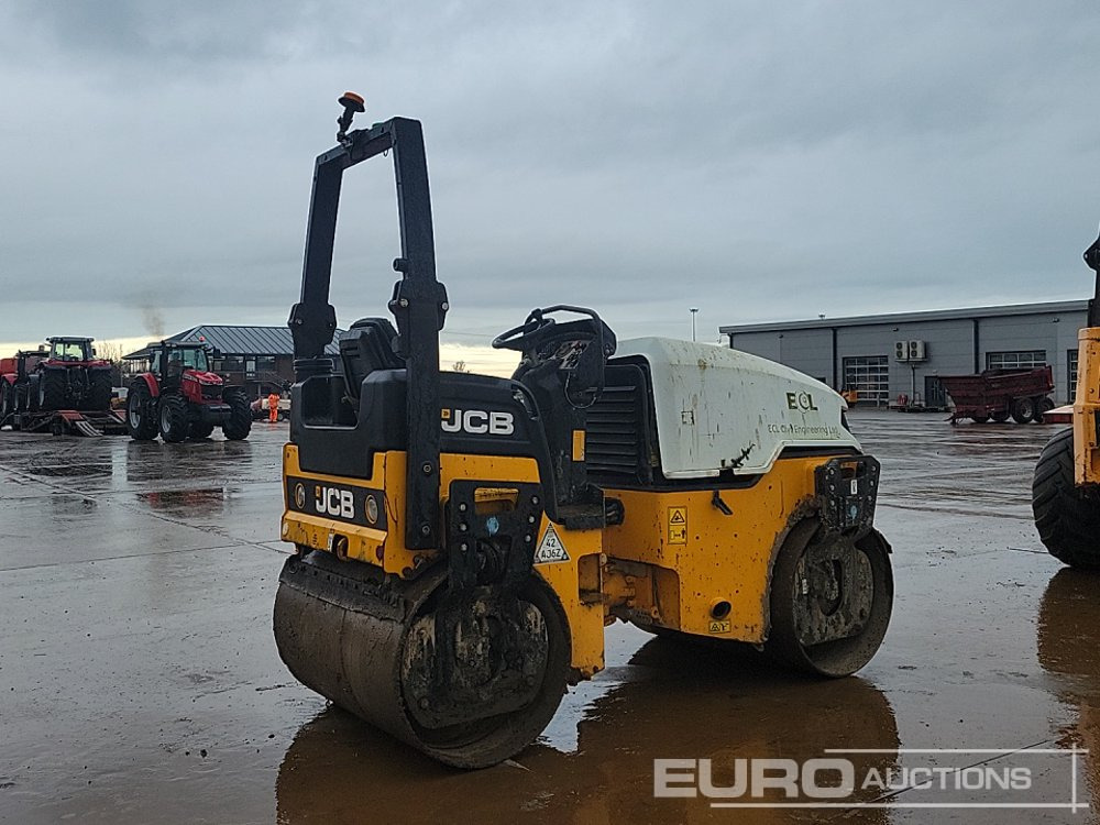 2016 JCB VMT380 - Henger: 5 kép. 2016 JCB VMT380 - Henger: 5 kép.