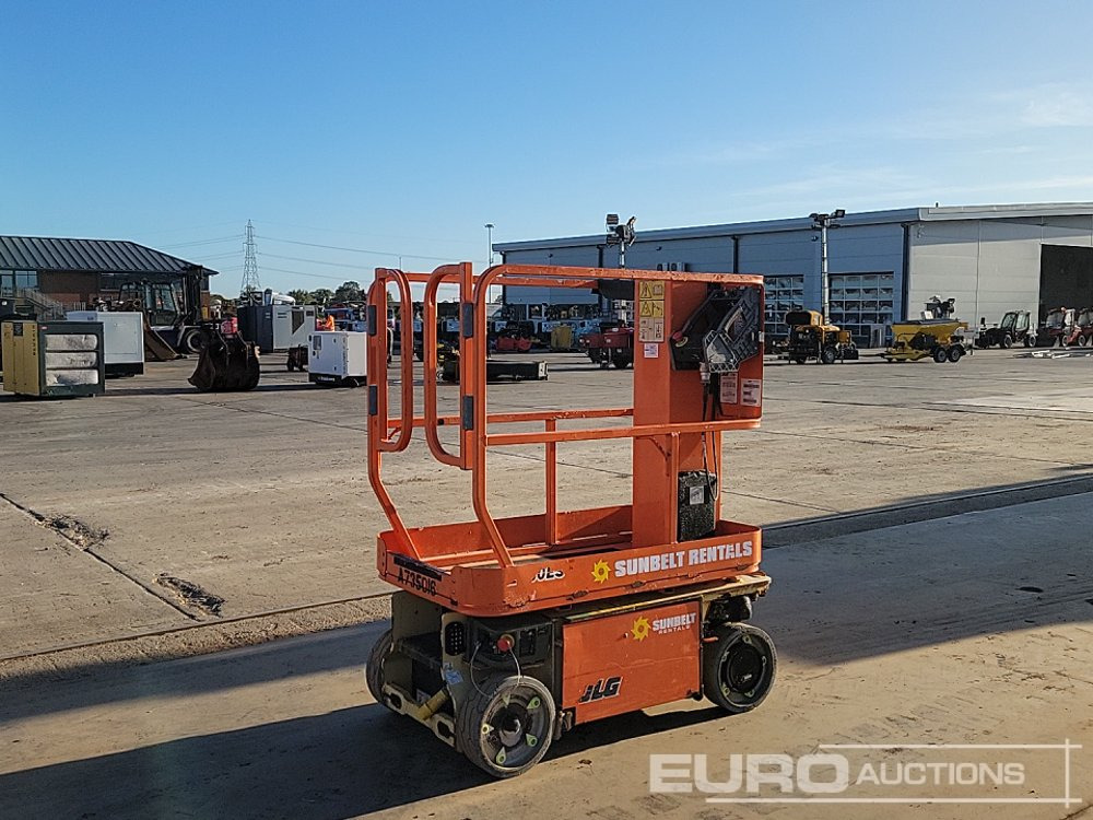 2016 JLG 1230ES - Emelő: 5 kép. 2016 JLG 1230ES - Emelő: 5 kép.