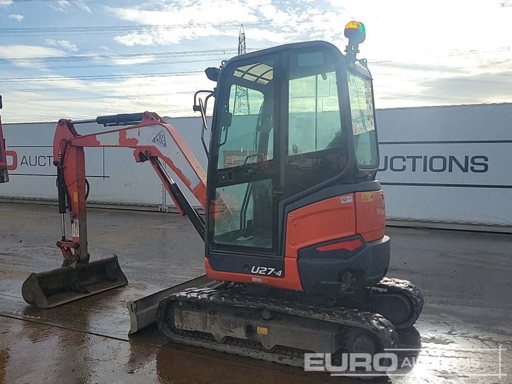 2016 Kubota U27-4 - Minikotró: 3 kép. 2016 Kubota U27-4 - Minikotró: 3 kép.