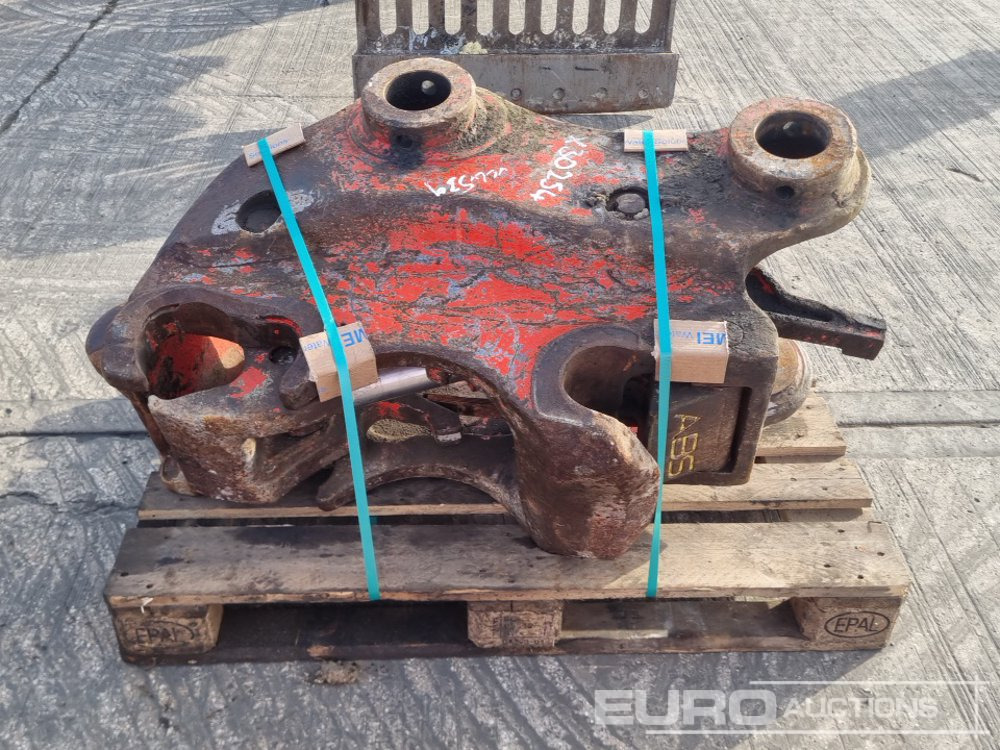 2016 Miller Hydraulic Double Lock QH 100mm Pin to suit 40 Ton Excavator - Gyorscsatlakozó: 2 kép. 2016 Miller Hydraulic Double Lock QH 100mm Pin to suit 40 Ton Excavator - Gyorscsatlakozó: 2 kép.