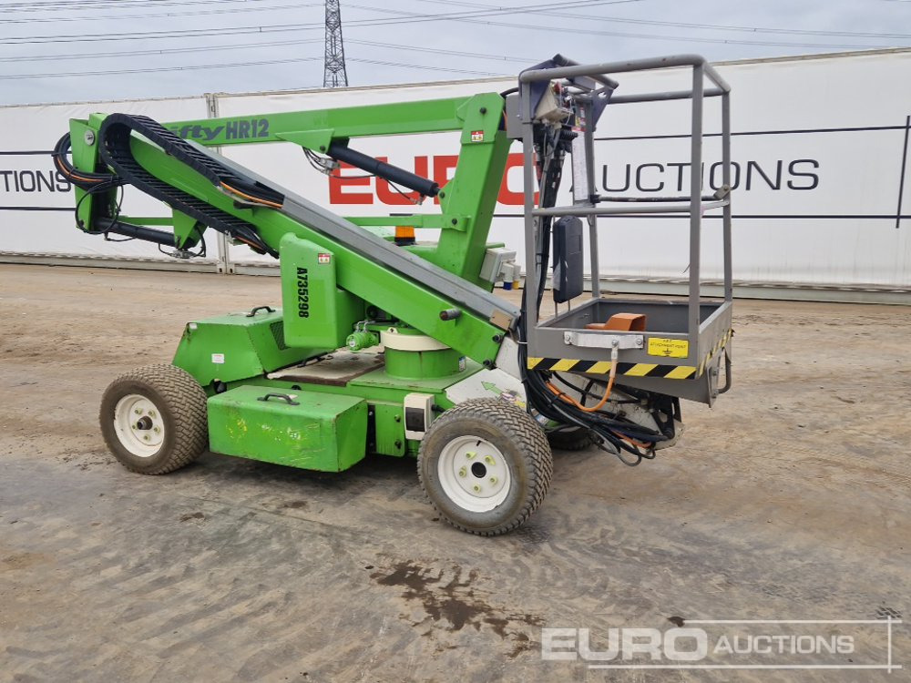 2016 Niftylift HR12NDE - Emelő: 3 kép. 2016 Niftylift HR12NDE - Emelő: 3 kép.