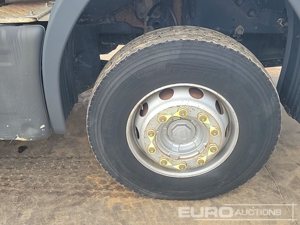 Billenőplatós teherautó 2016 Scania P410: 16 kép.