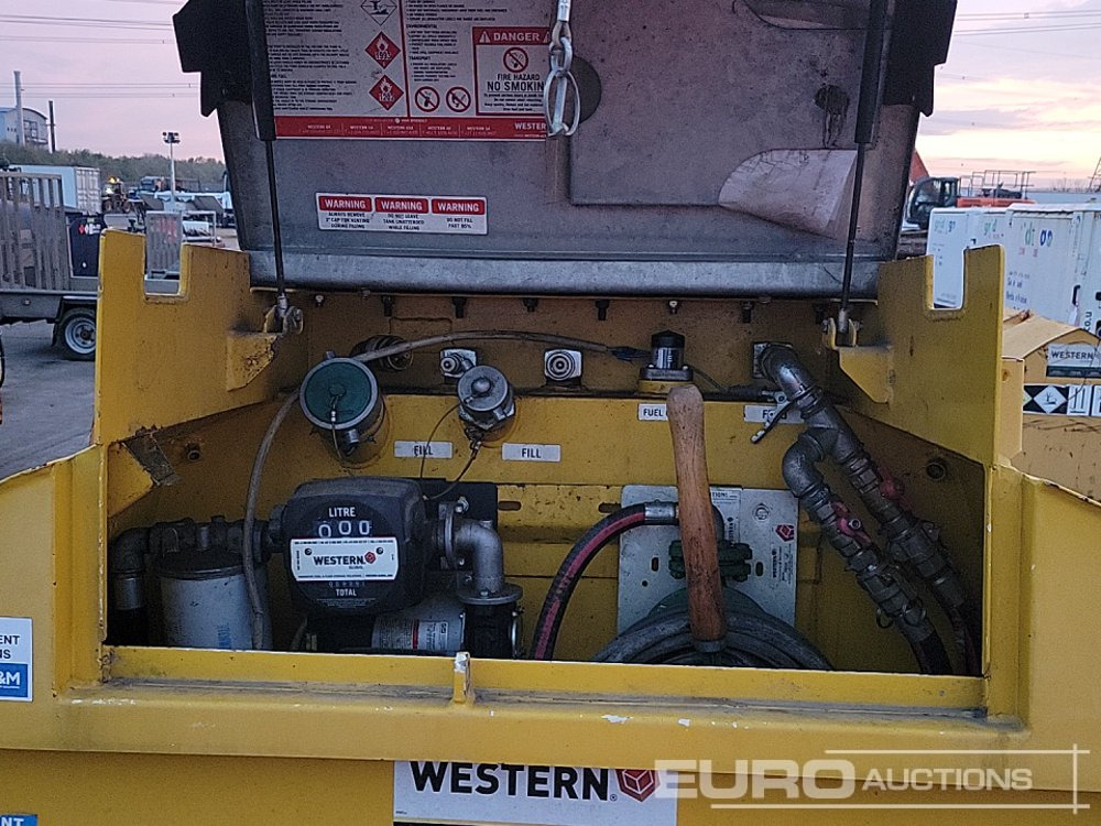 Tároló tartály 2016 Western Global 985 LITRE: 14 kép. Tároló tartály 2016 Western Global 985 LITRE: 14 kép.