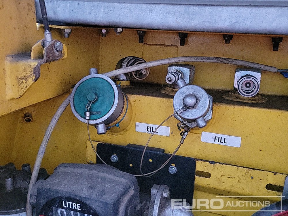 Tároló tartály 2016 Western Global 985 LITRE: 15 kép. Tároló tartály 2016 Western Global 985 LITRE: 15 kép.