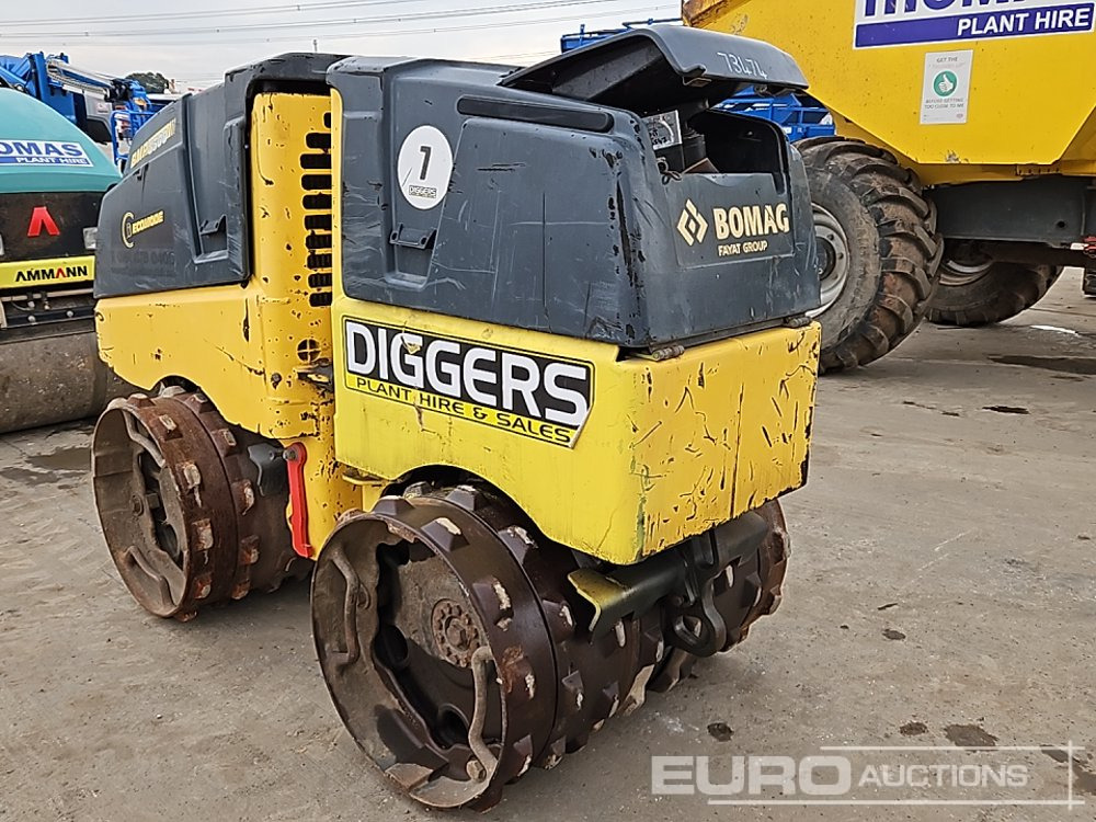 2017 Bomag BMP8500 - Aszfaltozó gép: 3 kép. 2017 Bomag BMP8500 - Aszfaltozó gép: 3 kép.