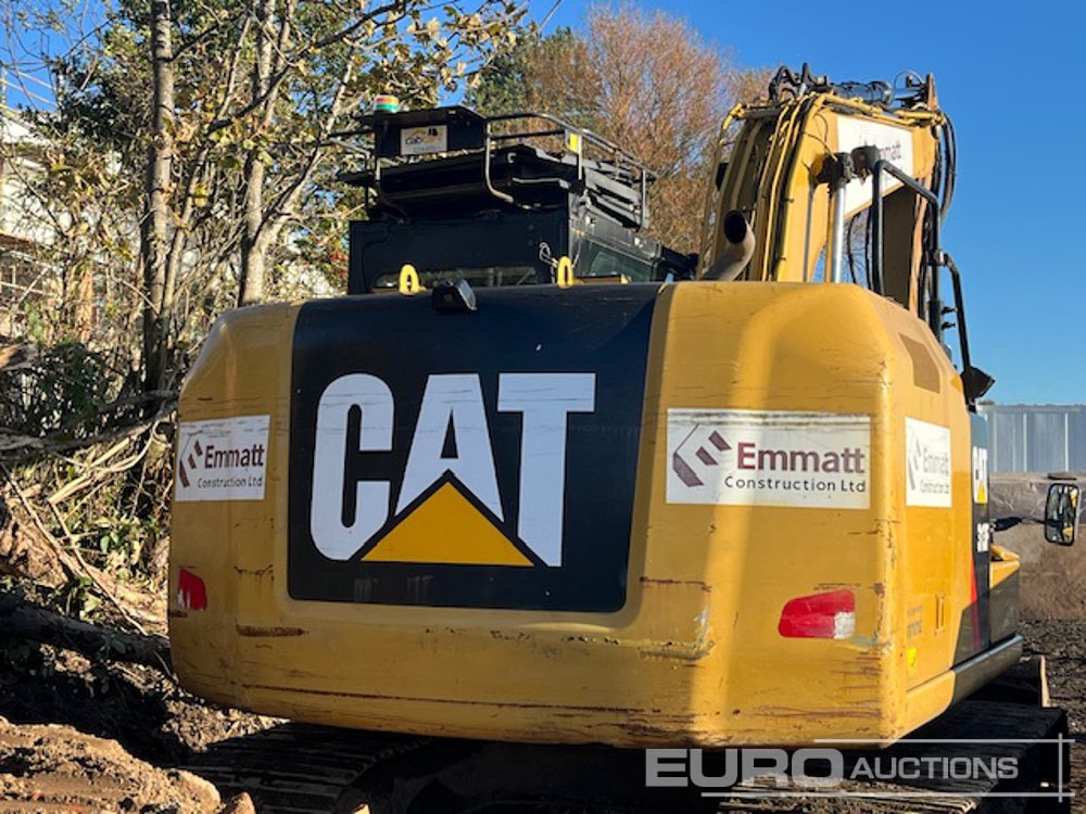 2017 CAT 313F - Lánctalpas kotró: 5 kép. 2017 CAT 313F - Lánctalpas kotró: 5 kép.