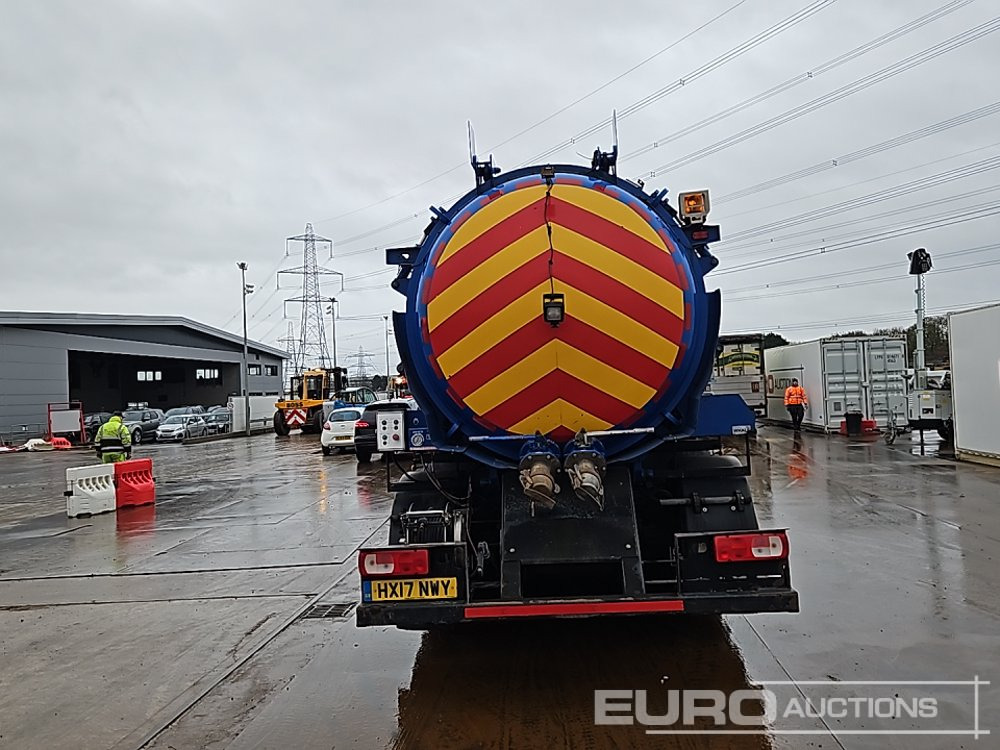 2017 DAF CF290 - Tartályos teherautó: 4 kép. 2017 DAF CF290 - Tartályos teherautó: 4 kép.