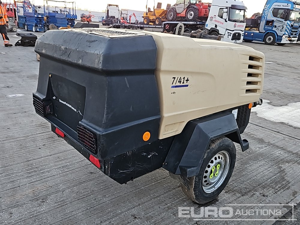 2017 Doosan 741 - Légkompresszor: 5 kép. 2017 Doosan 741 - Légkompresszor: 5 kép.