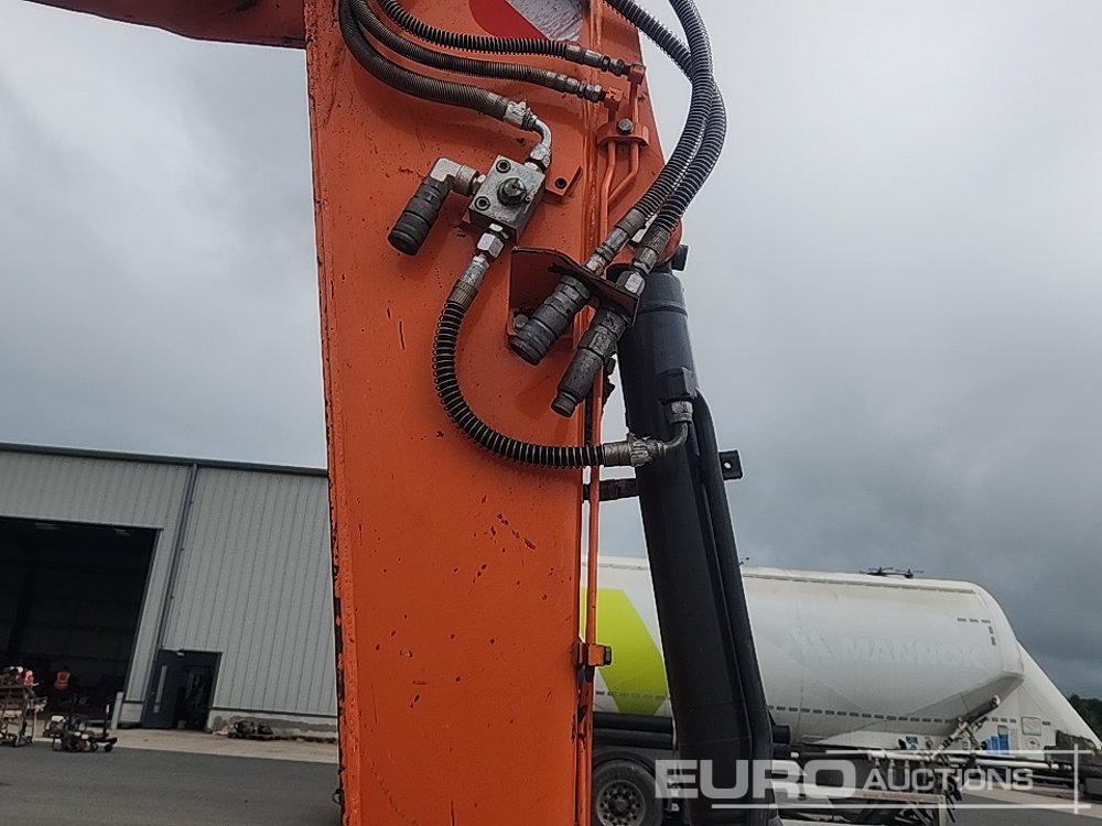 Gumikerekes kotró 2017 Doosan DX57W-5: 23 kép.