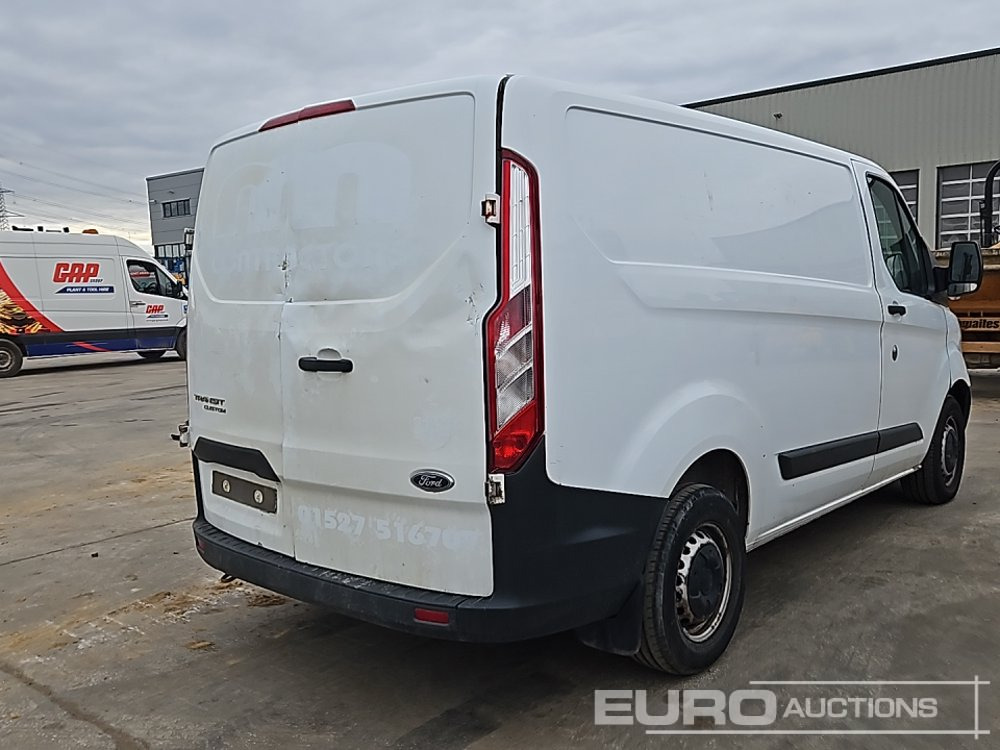 2017 Ford Transit - Duplakabinos kisteherautó: 5 kép. 2017 Ford Transit - Duplakabinos kisteherautó: 5 kép.