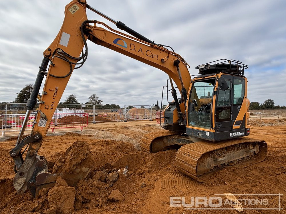 2017 Hyundai HX145LCR - Lánctalpas kotró: 1 kép. 2017 Hyundai HX145LCR - Lánctalpas kotró: 1 kép.