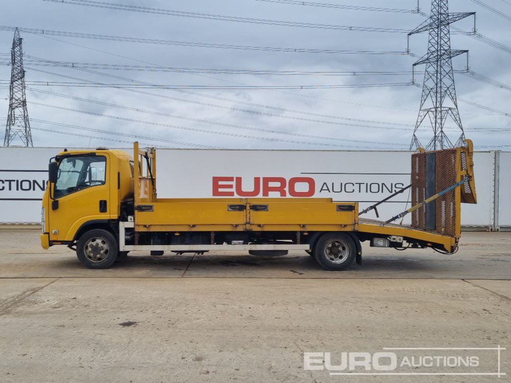 2017 Isuzu N75.190 - Platós teherautó: 2 kép. 2017 Isuzu N75.190 - Platós teherautó: 2 kép.