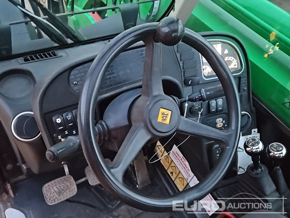 Teleszkópos rakodó 2017 JCB 535-95: 33 kép.