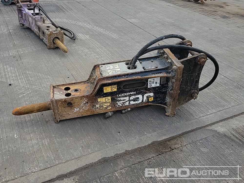2017 JCB HM033T - Hidraulikus törőfej: 2 kép. 2017 JCB HM033T - Hidraulikus törőfej: 2 kép.
