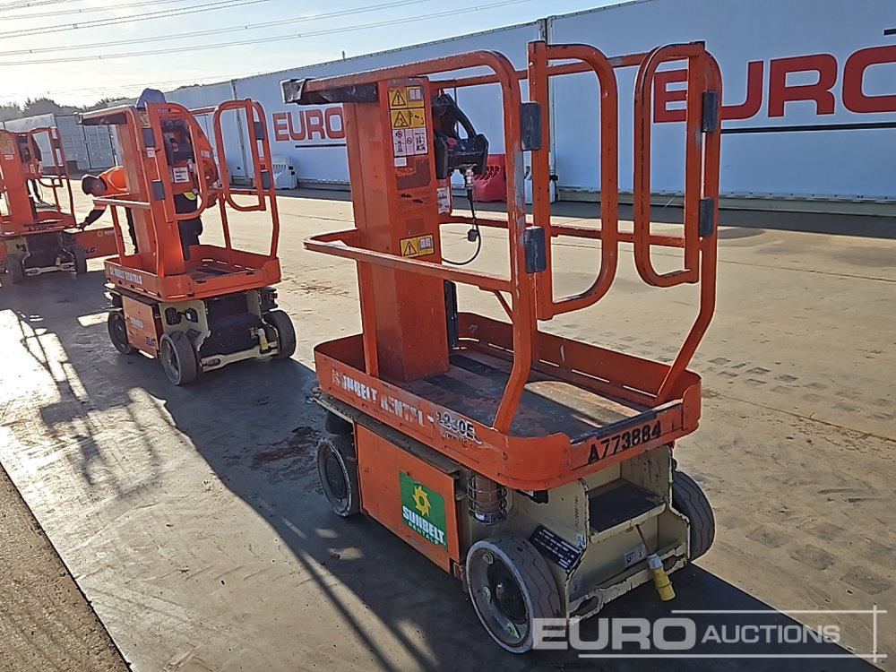 2017 JLG 1230ES - Emelő: 3 kép. 2017 JLG 1230ES - Emelő: 3 kép.
