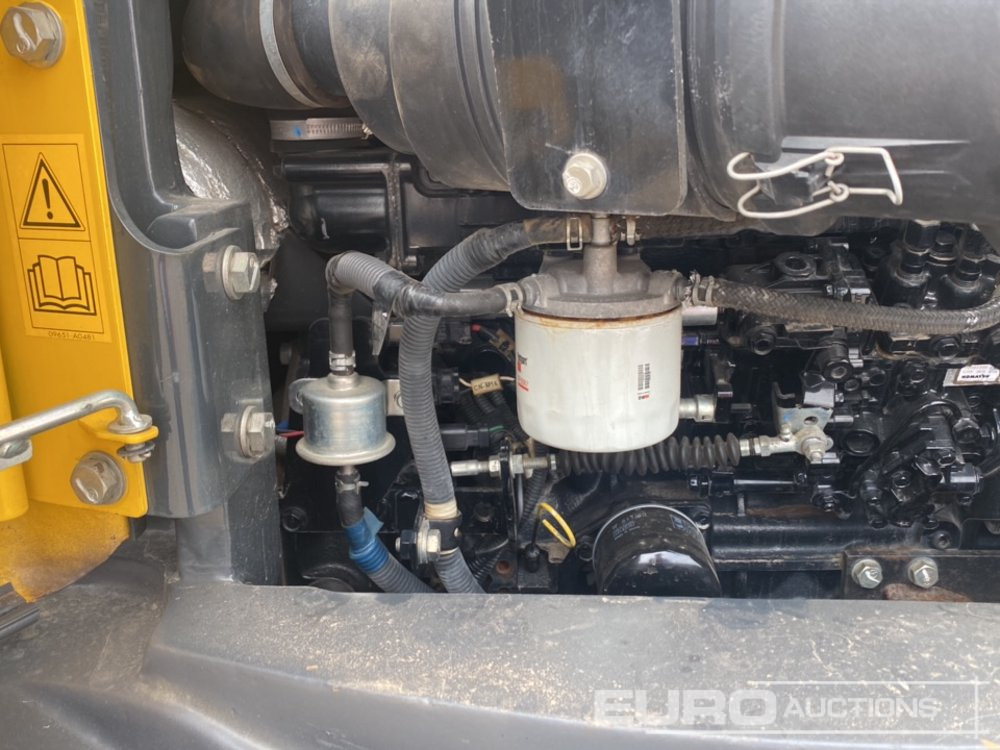 Minikotró 2017 Komatsu PC55MR-3: 13 kép.