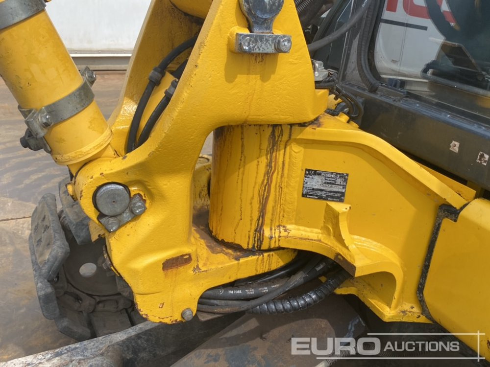 Minikotró 2017 Komatsu PC55MR-3: 24 kép.