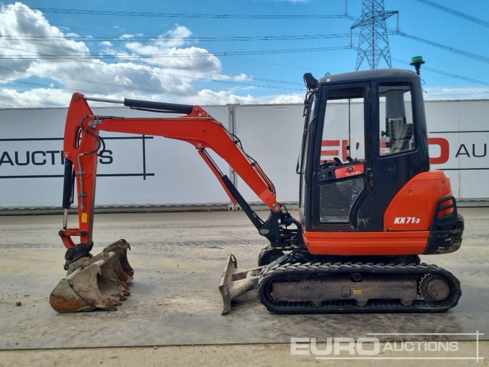2017 Kubota KX71-3 - Minikotró: 2 kép. 2017 Kubota KX71-3 - Minikotró: 2 kép.