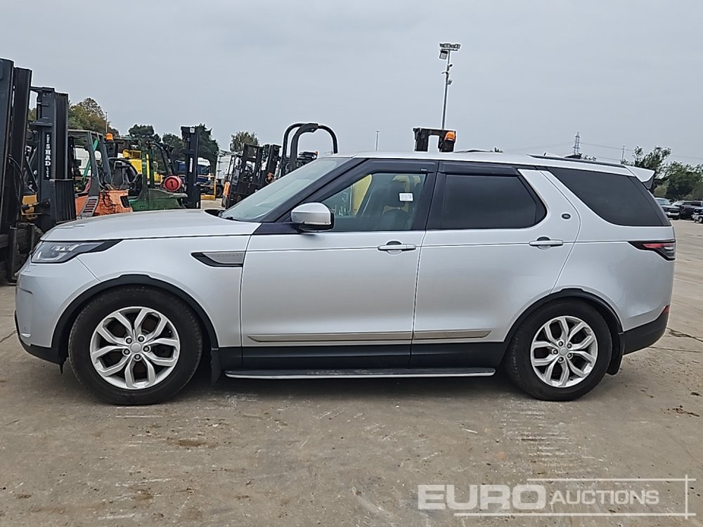 2017 Land Rover Discovery - Autó: 2 kép. 2017 Land Rover Discovery - Autó: 2 kép.