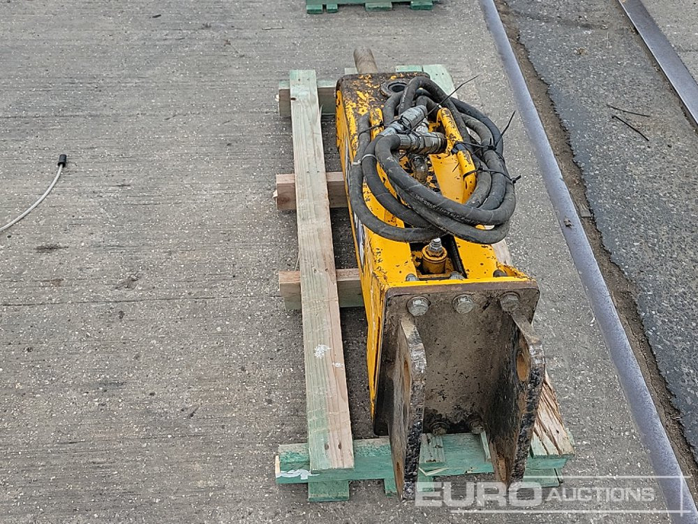 2018 Arrowhead Hydraulic Breaker 35mm Pin to suit Mini Excavator - Hidraulikus törőfej: 4 kép. 2018 Arrowhead Hydraulic Breaker 35mm Pin to suit Mini Excavator - Hidraulikus törőfej: 4 kép.