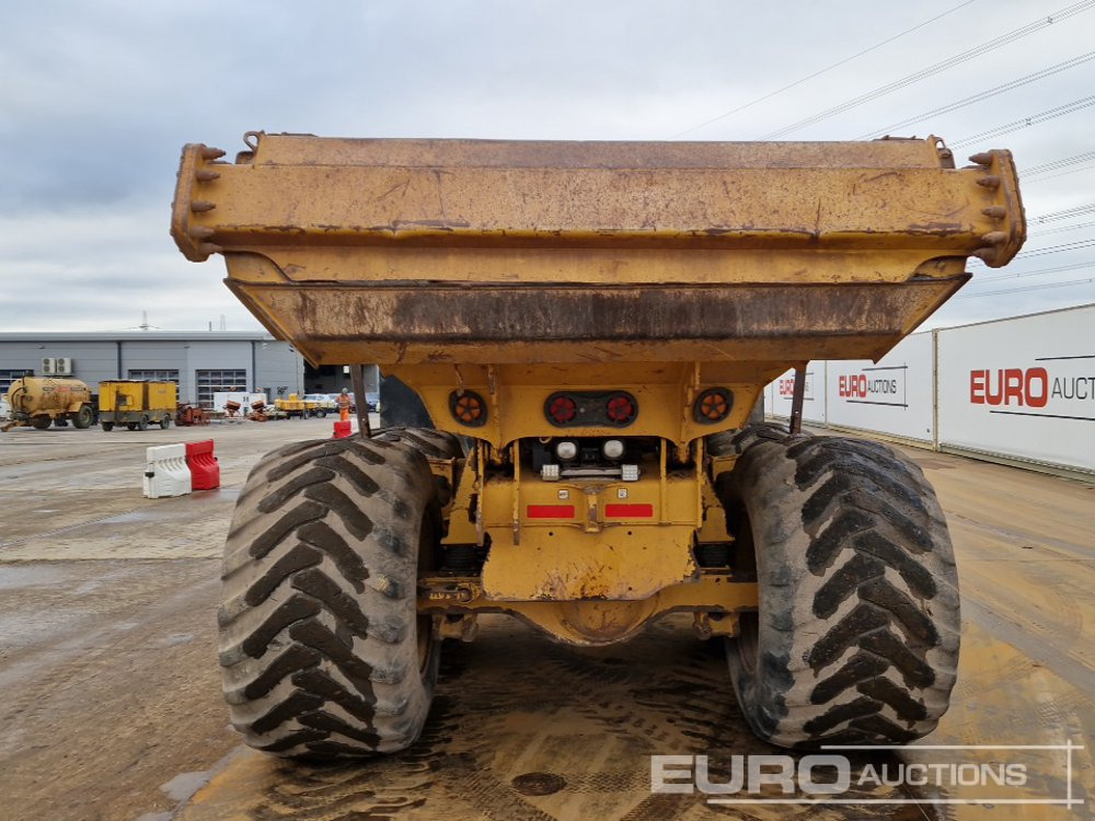 2018 Bell B20E - Csuklós dömper: 4 kép. 2018 Bell B20E - Csuklós dömper: 4 kép.