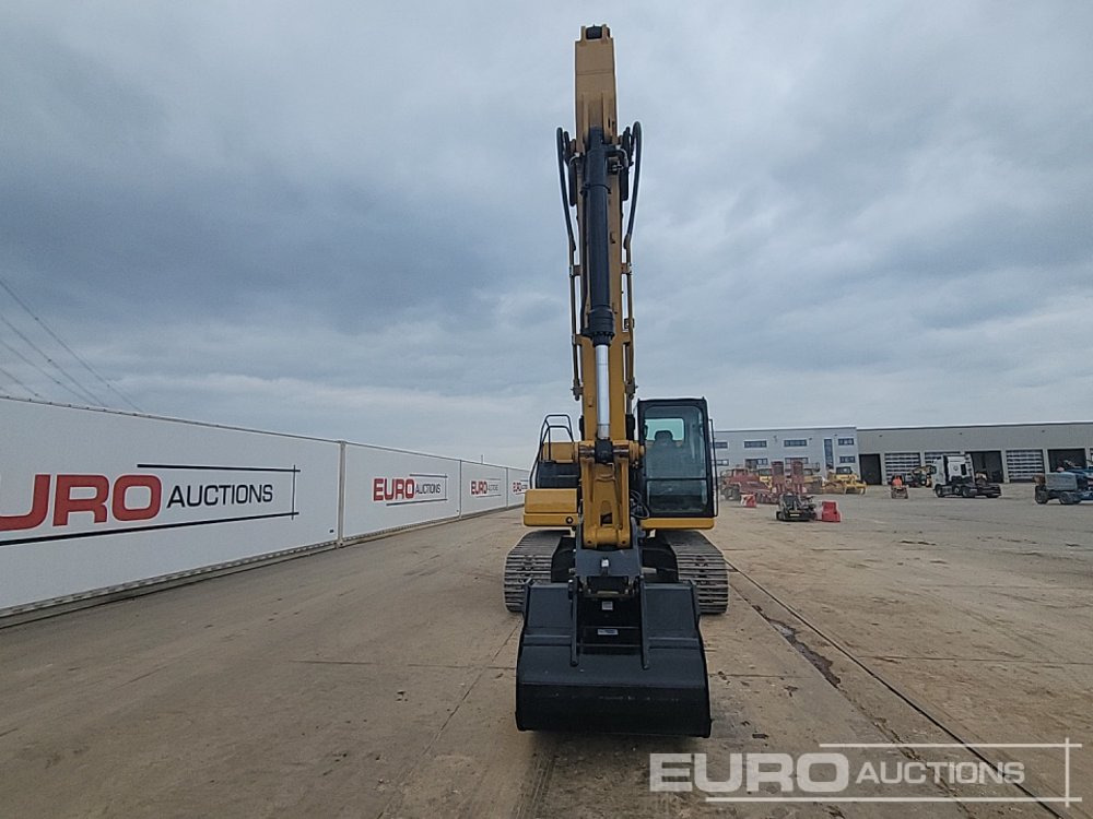 Lánctalpas kotró 2018 CAT 320GC: 8 kép.