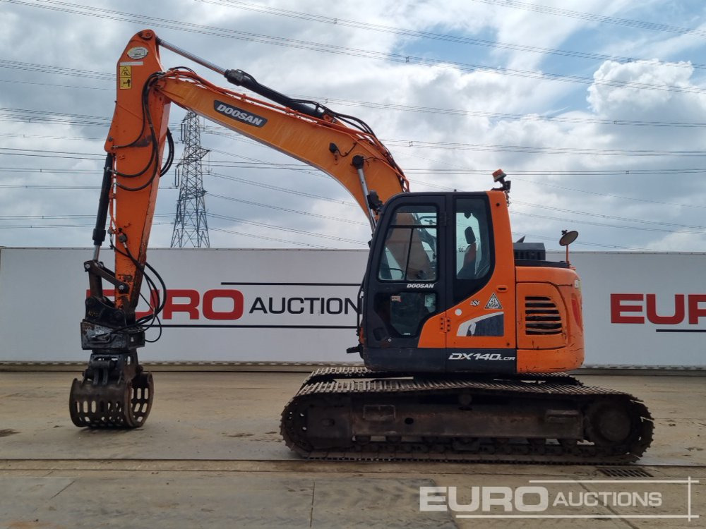2018 Doosan DX140LCR-5 - Lánctalpas kotró: 2 kép. 2018 Doosan DX140LCR-5 - Lánctalpas kotró: 2 kép.