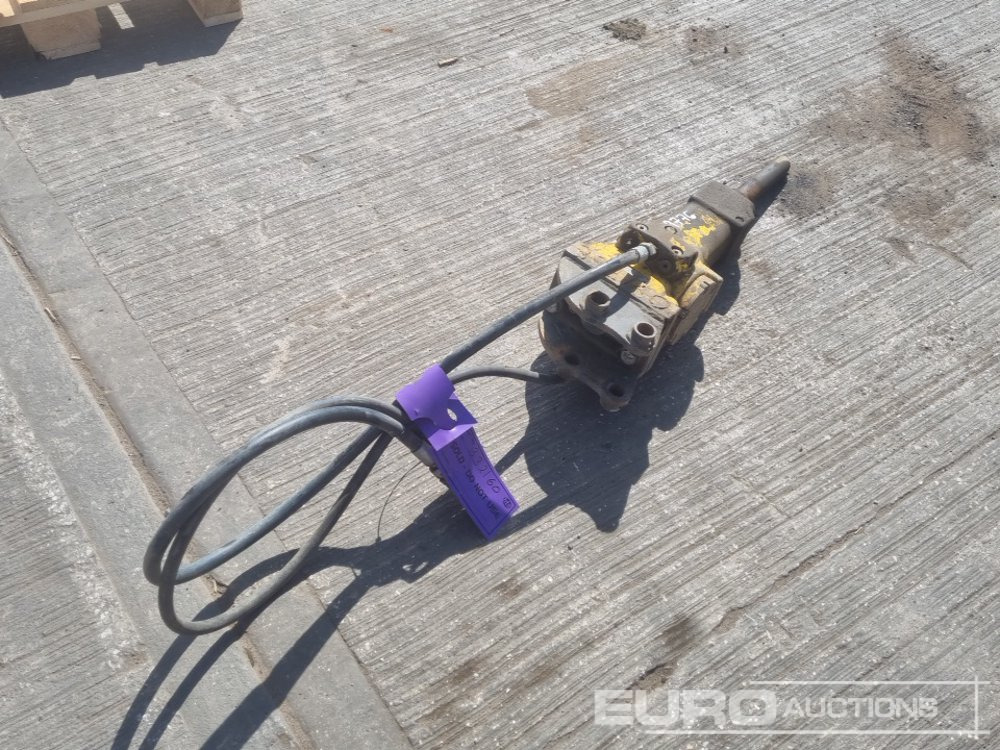 2018 Epiroc SB 52 - Hidraulikus törőfej: 5 kép. 2018 Epiroc SB 52 - Hidraulikus törőfej: 5 kép.