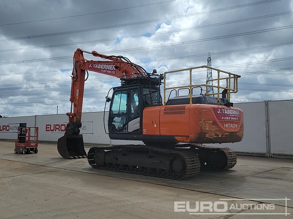 2018 Hitachi ZX210LC-6 - Lánctalpas kotró: 3 kép. 2018 Hitachi ZX210LC-6 - Lánctalpas kotró: 3 kép.