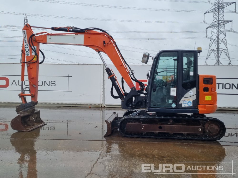 2018 Hitachi ZX85USB-5A - Minikotró: 2 kép. 2018 Hitachi ZX85USB-5A - Minikotró: 2 kép.
