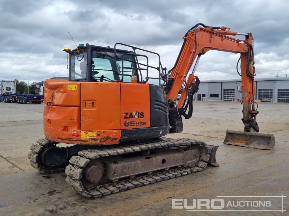2018 Hitachi ZX85USB-5A - Minikotró: 5 kép. 2018 Hitachi ZX85USB-5A - Minikotró: 5 kép.